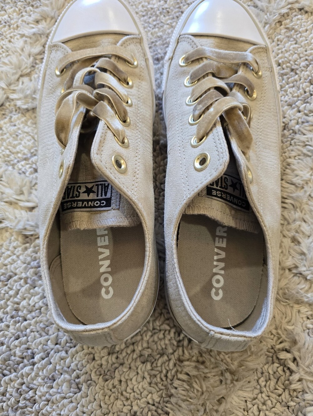 Converse Womens Chuck Taylor All Star Velvet Laces Low Top Sneaker Papyrus Sz 9 - Picture 4 of 9